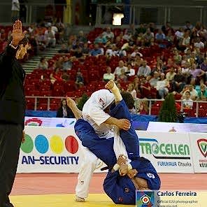 Кирилл Денисов из Трёхгорного - чемпион Европы-2013 по дзюдо