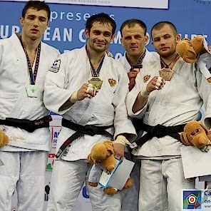 Кирилл Денисов из Трёхгорного - чемпион Европы-2013 по дзюдо